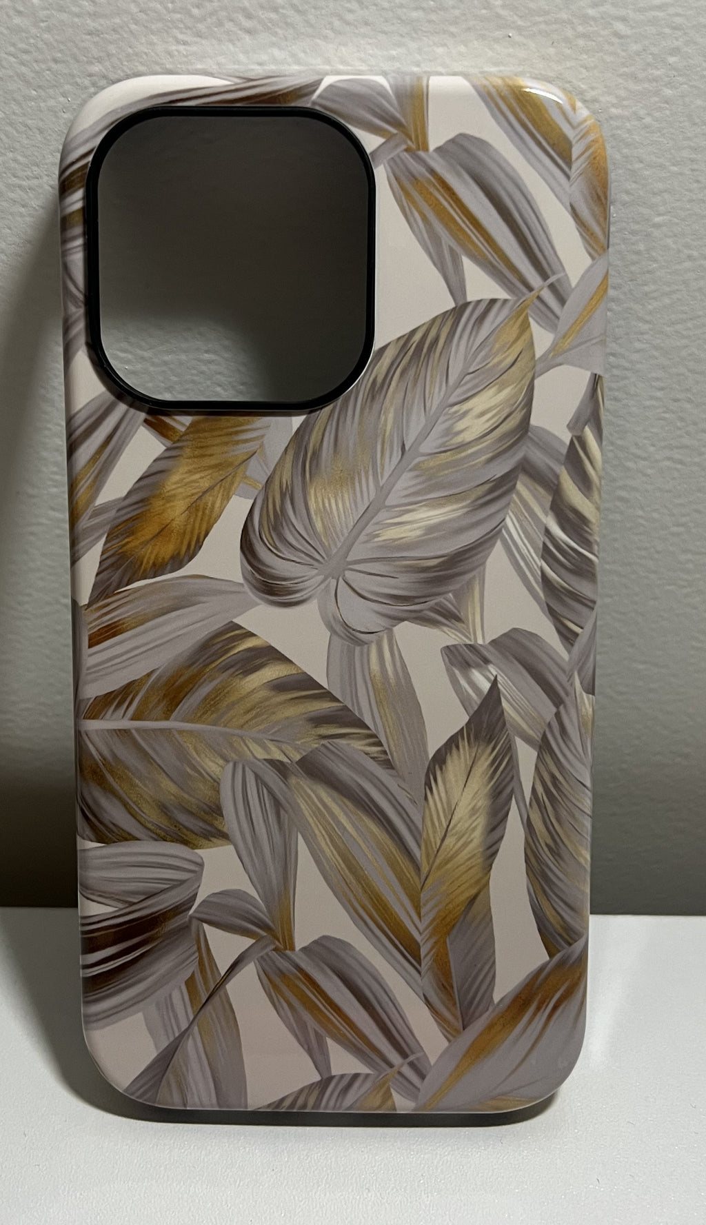 Coque en feuilles Iphone 13 pro