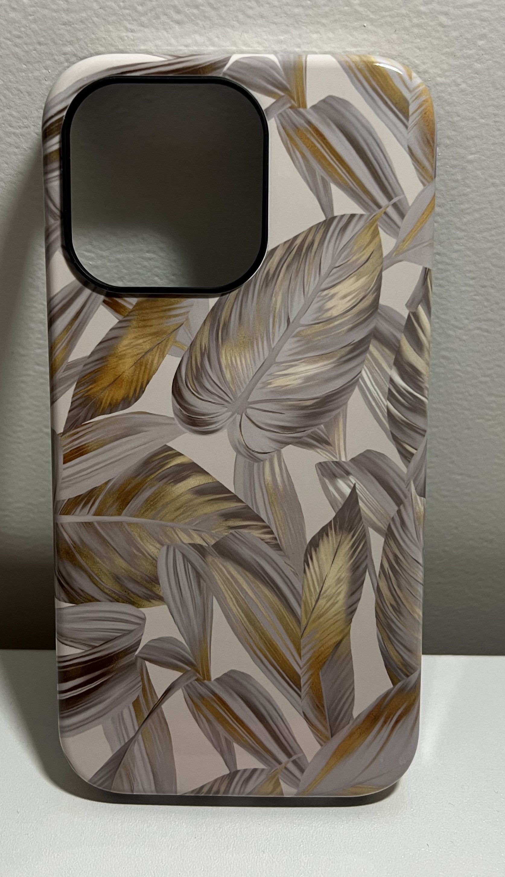 Coque en feuilles Iphone 13 pro