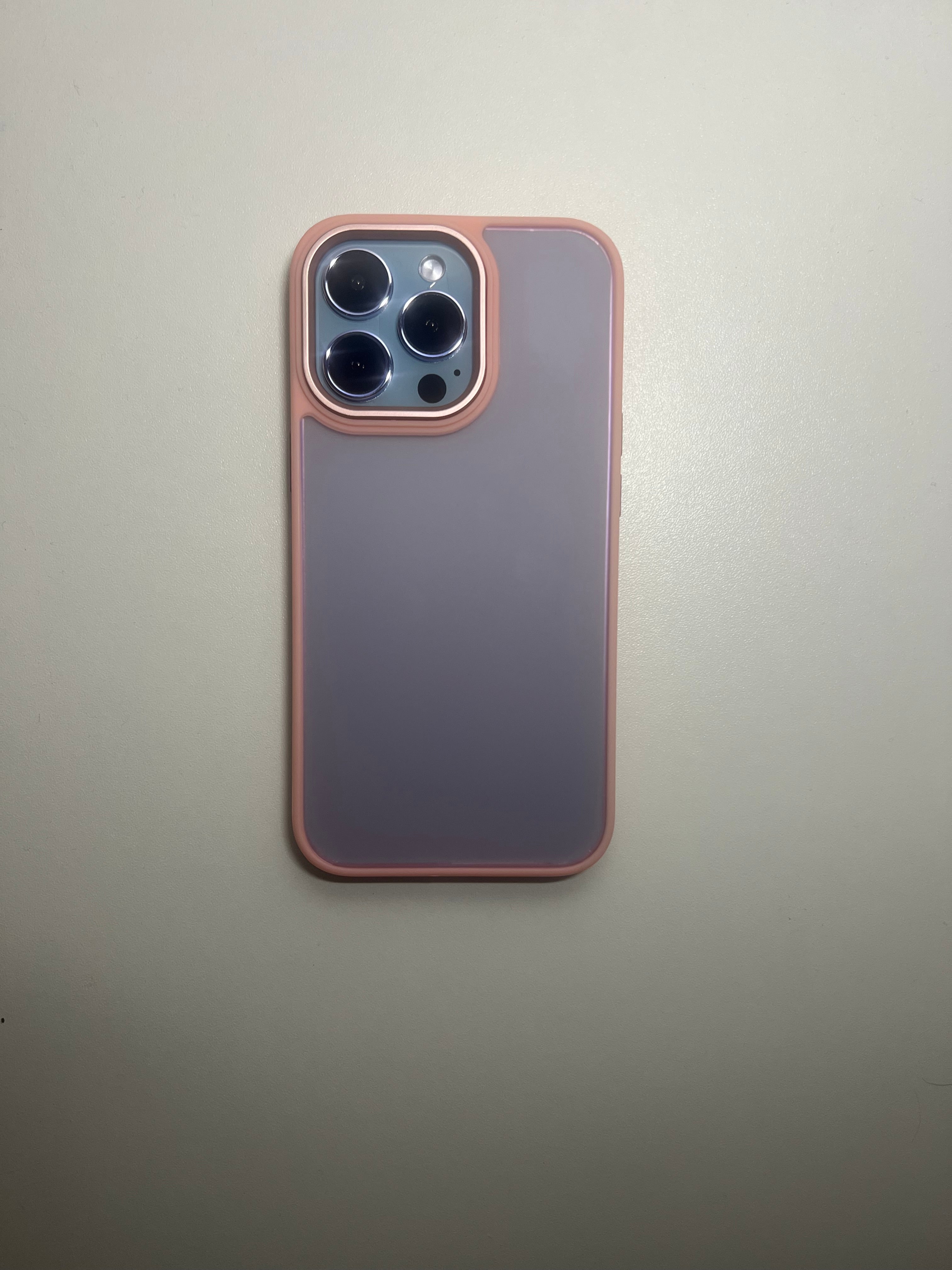 Coque satin matte Iphone 13 pro