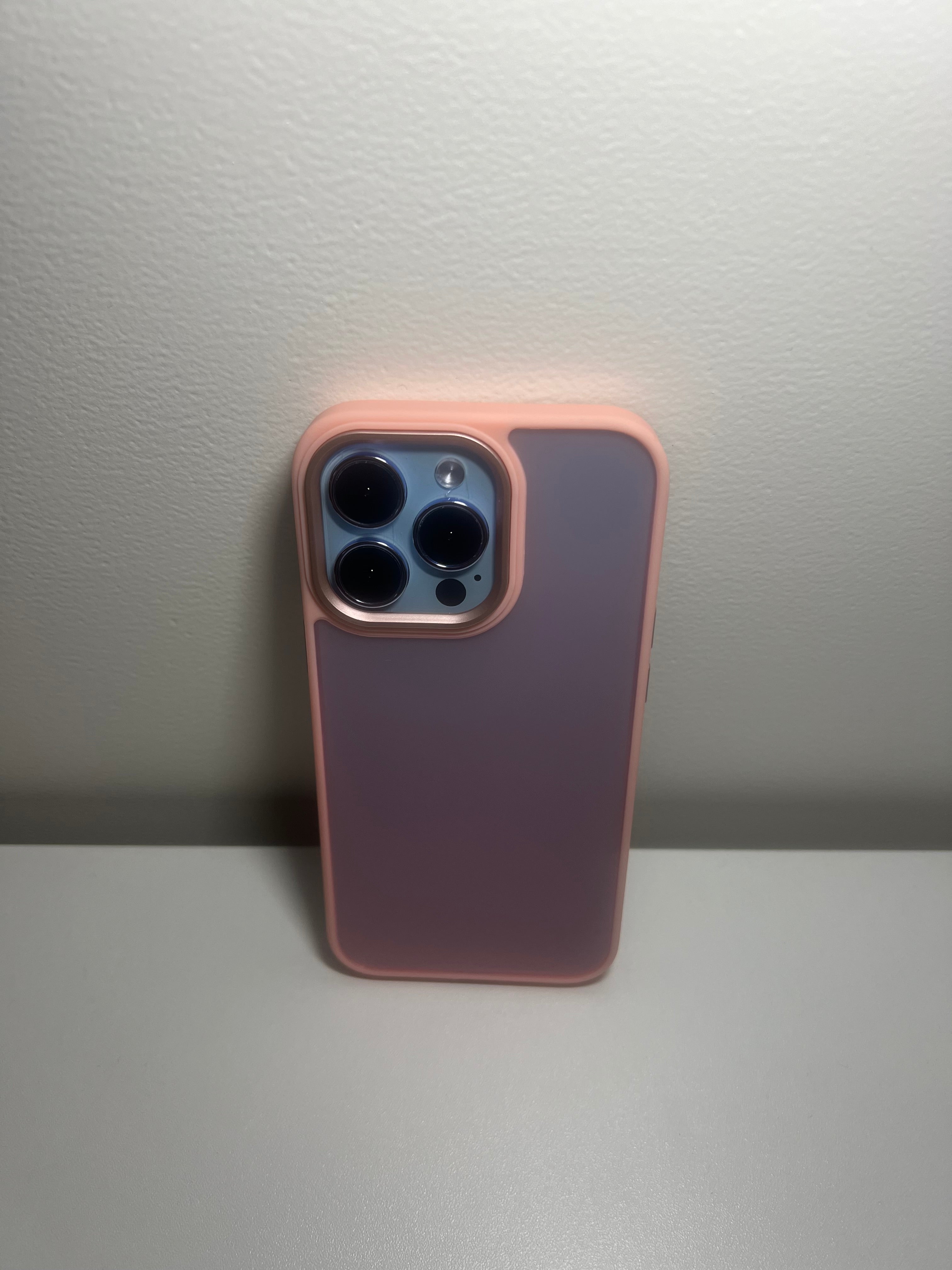 Coque satin matte Iphone 13 pro